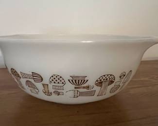 GLASBAKE MUSHROOM CINDERELLA BOWL