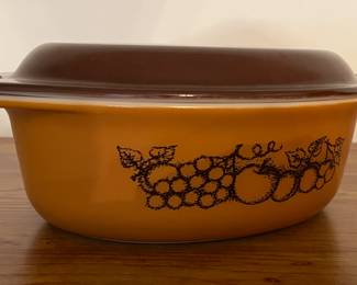 PYREX OLD ORCHARD