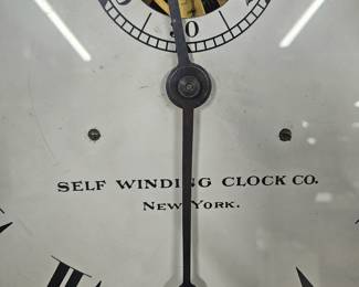 Close up of face of antique mantel clock