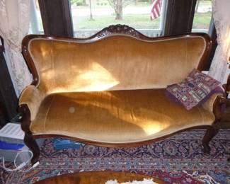 VICTORIAN SOFA AND OTHER FURNITURE