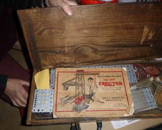 EARLY TOYS ERECTOR SETS