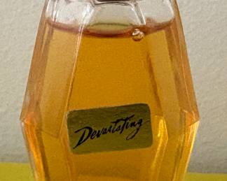 Super Vintage, RARE & DISCONTINUED 1943's DEVASTATING by ANJOU MINI PERFUME HTF 