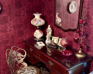 Pretty Desk!