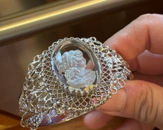 Vintage Whiting & Davis Cameo Bracelet