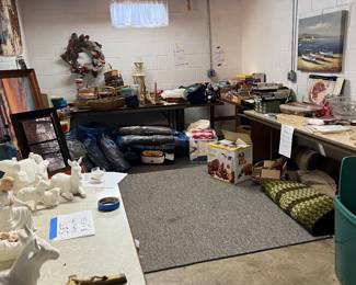 Nativityvset, braided rugs