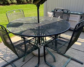 Patio set