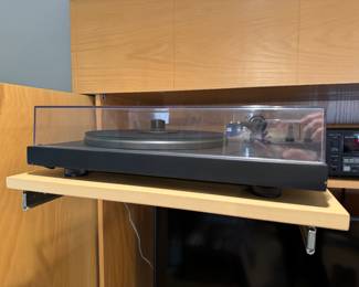 ProJect Turntable. Photo 1 of 2.