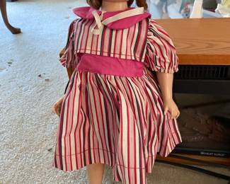 Unmarked Madame Alexander Walker