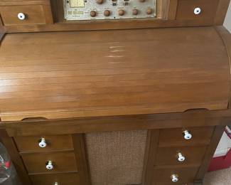 Mid Century 1963 The New Englander by Guild, AM FM Phonograph, Console in Roll Top Desk
