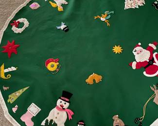 Vintage Applique Felt Wool Large Tree Skirt
