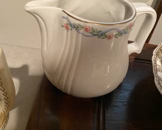 Vintage Hall Superior Quality Pitcher