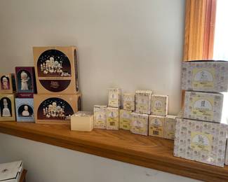 Precious Moments Collectibles/Boxes
