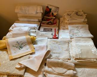 Vintage Table Clothes' Napkins, Linen Towels