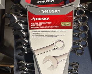 WRENCH SET