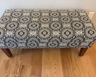 STORAGE OTTOMAN