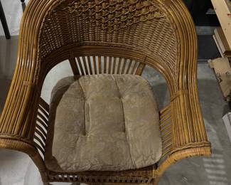 SIDE CHAIR
