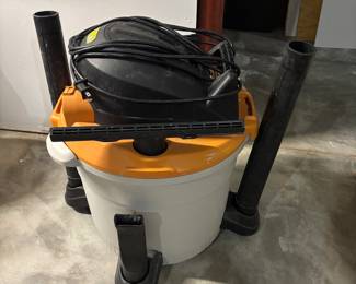 SHOP VAC
