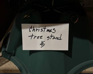 CHRISTMAS TREE STAND