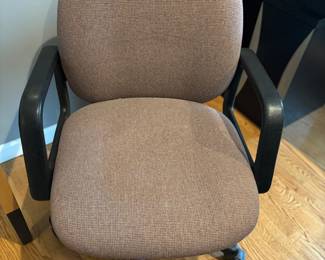 DESK CHAIR