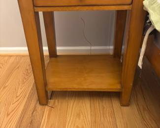 PART OF KINGSIZE BEDROOM SET, PAIR OF NIGHTSTANDS