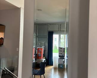 MIRROR
