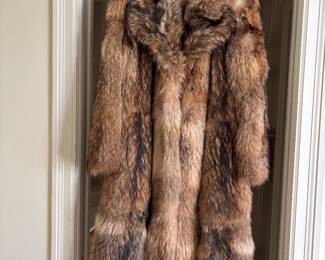 RACOON COAT
