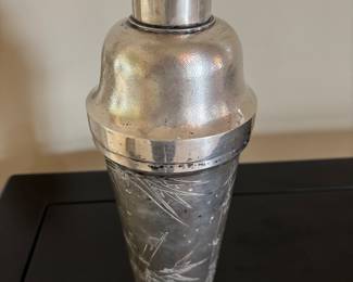 SHAKER