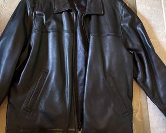 MEN'S LEATHER JACKET