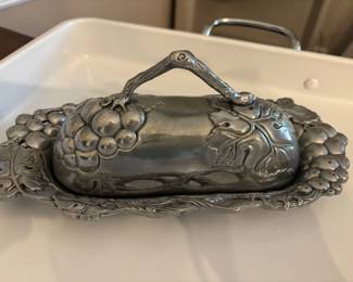 BUTTER DISH