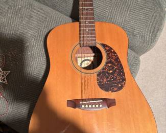 GUITAR