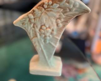 Vintage McCoy Rustic Grapes Vase. Photo 1 of 3.