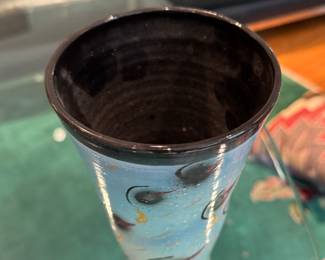 Natalie Warrens Signed Glazed Ceramic Studio Pottery Vase. Photo 2 of 3.