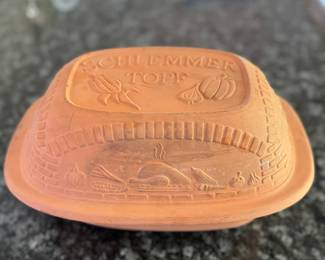 Vintage Schlemmertopf Clay Baker. Photo 1 of 3.