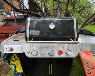 Weber Propane Genesis Grill. Photo 1 of 4.