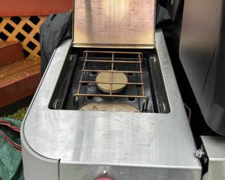 Weber Propane Genesis Grill. Photo 3 of 4.