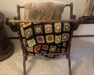 Wooden Blanket Rack and Quilt and Blanket