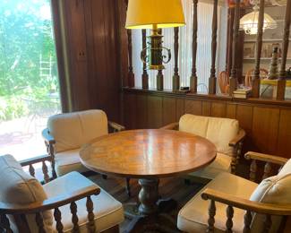 Vintage Round Pedestal Table with 4 Chairs