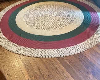 Round Braided Rug