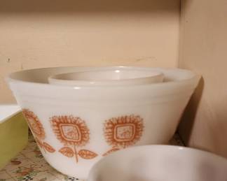 Fire King bowl set