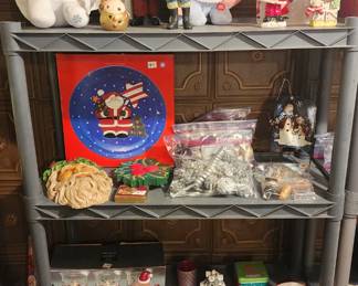 More Christmas decor and ornaments