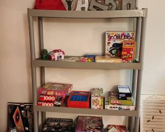 Board games, puzzles, toys