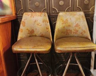 Awesome vintage 1960's vinyl bar stools