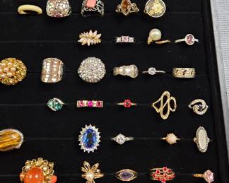 Costume rings