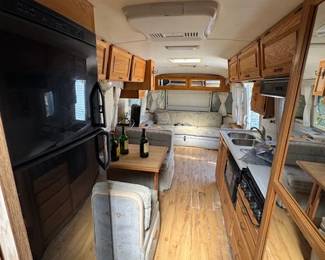 interior airstream 2002