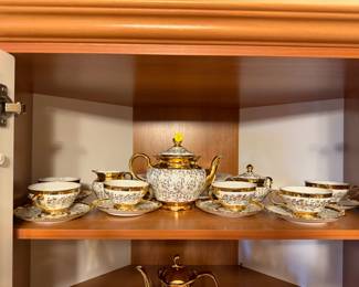 Seltmann Weiden Bavaria Germany Tea Set "Theresia" GOLD TRIM 5 Tea Cups and saucers, creamer and sugar, and tea pot