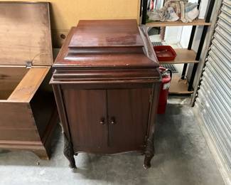 Victrola Wood Case