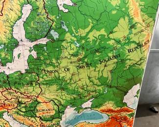 School Pull-Down Map of Europe