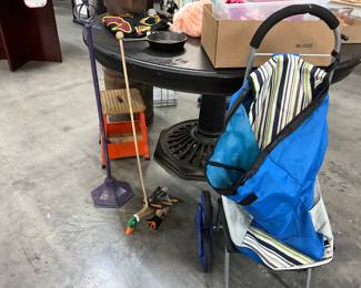 Walking Duck Child's Push Toy