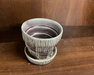 McCoy Pottery Green Basketweave Planter