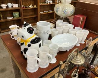 Vintage Cooks Club Cow Cookie Jar & Milk Glass Items